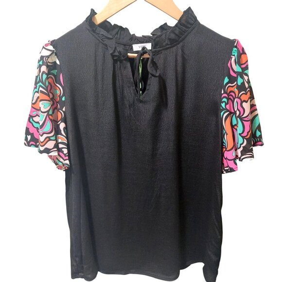 NWT Voy Women's Black Top W/ Colorful Abstract Sleeves Size Small - Picture 5 of 8